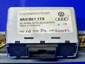 Audi 100 A6 4A C4 S4 S6 Steuergerät Alarm 4A0951173 Alarmsteuergerät Modul  - Bild 1 von 2