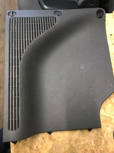 Mercedes Vito Viano W639 interior rear-quarter lining trim Passenger side Black - Picture 1 of 5