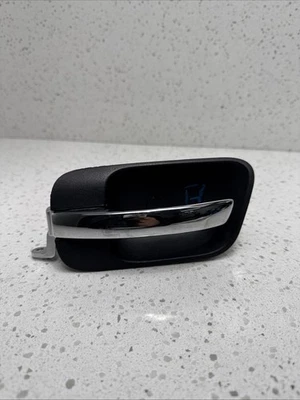 2005-2007 Chrysler 300 Driver Left Side Door Inner Door Handle 1070391 OEM Foto 1 de 4