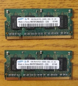 2x Samsung M470T2864DZ3-CE6 SoDimm 1GB PC-5300 Non ECC 667Mhz RAM Memory - Picture 1 of 1