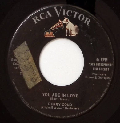PERRY COMO YOU ARE IN LOVE/I KNOW RCA VICTOR RECORDS VINYL 45 58-38 Foto 1 de 3