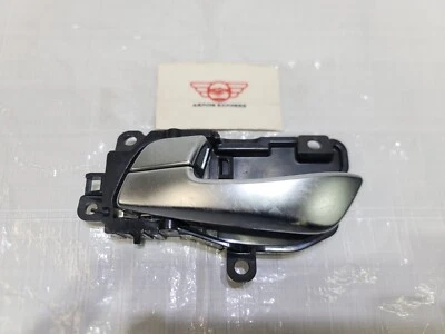 2015 2016 2017 Kia Sportage Front Left Driver Interior Door Handle 82610-C6000 - Image 1 of 4