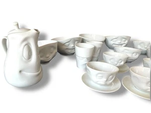 fifty eight products/Tassen 20-pieces- Teapot, Mugs, Bowls, Cups & Saucers £395 - Picture 1 of 16