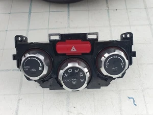 Subaru Forester SH Mk3 2008-2012 Climate Control Panel 72311SC110 - Picture 1 of 7