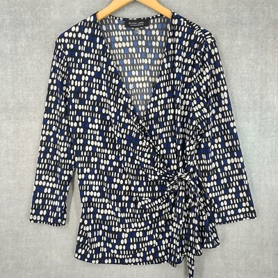 Top Evan Picone Etiqueta Negra Mujer Grande Elegante Imitación Envoltura Sobrepelliz Corbata Lateral Foto 1 de 4