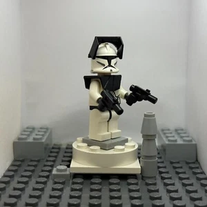 Lego Star Wars Minifigur sw0286 Clone Trooper (Phase 1) - Black Visor - Bild 1 von 4