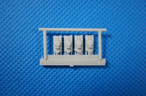 Resin Kit 877 1/700 WW II U.S. Sherman M4 Medium Tank DD Landing Type 4pcs - Picture 1 of 3