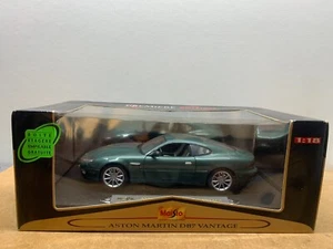 MAISTO ASTON MARTIN DB7 VANTAGE 1/18 UND BOX C2 - Bild 1 von 4