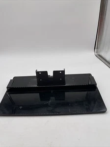 Panasonic TC-32LX85 Stand with screws - Picture 1 of 7