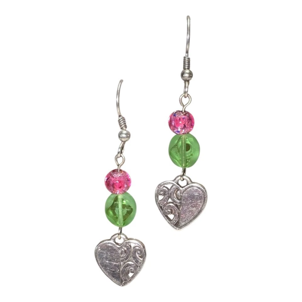 Brincos pendentes de gota Brighton verde rosa miçangas coração amuleto joia tom prata - Imagem 1 de 4