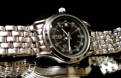 LUCIEN PICCARD 男士手表,26493BK,日期盒,38 毫米,镀铬饰面,黑色表盘 — 第 1/4 张图片