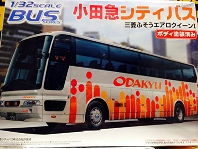 Aoshima 1/32 Bus No.11 Odakyu City Bus Mitsubishi Fuso Aero Queen Model kit - Image 1 of 3