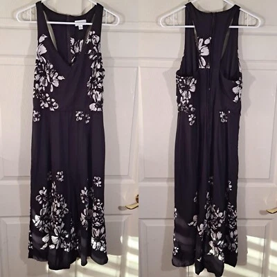 Macacão Macacão Feminino Bisou Bisou Michele Bohbot Tamanho 6 Branco Preto Floral $86 - Imagem 1 de 4