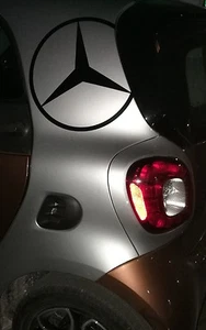 ADESIVI MERCEDES SMART 2016 DECORO LOGO MERCEDES (COPPIA) DIAMETRO 35 CM - Imagen 1 de 1