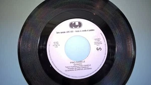 45 giri 7" Juke Box PINO DANIELE Quando JAH WOBBLE Vision of you RARO - Foto 1 di 2