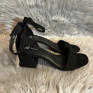 Time And Tru Block Heels Womens Size 11 Black Open Toe Shoes Ankle Strap - Picture 1 of 6