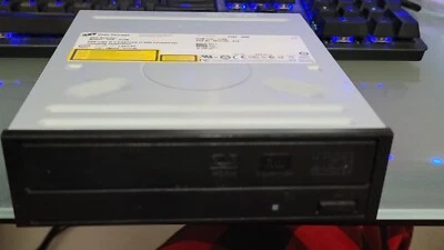 HL GSA-H73N DVD Rewriter SATA Drive - Image 1 of 3