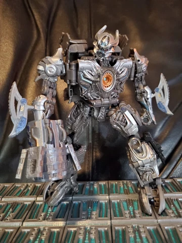 Custom upgrade kit for transformers studio series 90 galvatron. no figure incl! Cover