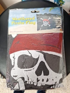 Verwitterte Piratenflagge 29" x 38" Piratenstoff Party Gastgeschenk Halloween Dekoration - Bild 1 von 2