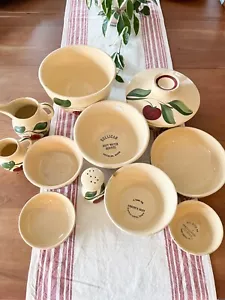 Watt Ovenware Apple Set Of 12 Collectors items - Picture 1 of 14
