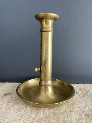 Bougeoir Chandelier Ancien en Laiton Avec Coupelle Système de Relevage Bougie - Photo 1/4