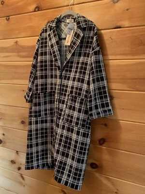 LF Lightweight Plaid Black And White Woman’s Coat NWT Size 14 100% Polyester - Image 1 of 4