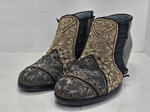 Meher Kakalia Queen Heeled Leather Ankle Boots Grey Multi Fringe EU 37 US 6.5 - Picture 1 of 9