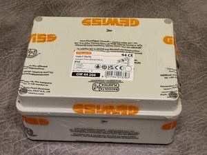 Caja de conexiones Gewiss GW 44 206 IP56 tapa atornillada gris 150 x 110 x 70 mm - Imagen 1 de 3