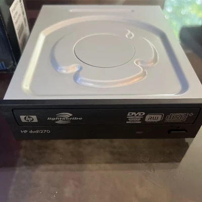 Gravador de DVD/CD multiformato HP 24X modelo DVD1270i nunca usado - Imagem 1 de 3