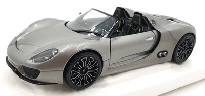 Minichamps 1/18 Scale Diecast 110 060030 - Porsche 918 Spyder 2010 - Met Grey - Image 1 of 4