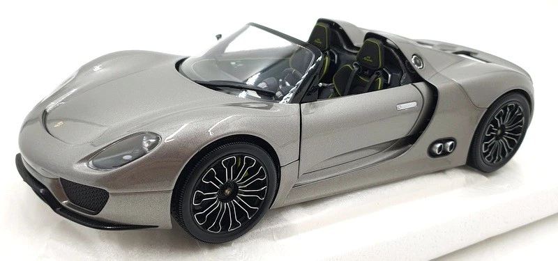 Minichamps 1/18 Scale Diecast 110 060030 - Porsche 918 Spyder 2010 - Met Grey - Image 1 of 4
