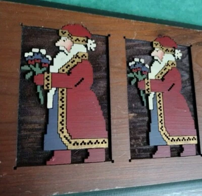 Primitive Old World Santa Wooden Plack Wall Hanging ,Noel, Lightly Distressed  - Image 1 of 4