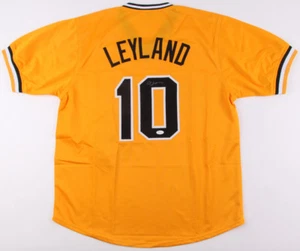 Jim Leyland Signed Pirates Jersey (JSA COA) Pittsburgh Manager (1986–1996) - Picture 1 of 6