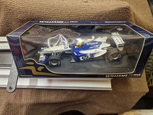 Minichamps 1:18 Scale Williams-BMW 2002 F1 Team - Picture 1 of 1