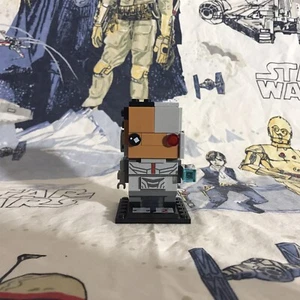 LEGO 41601 BrickHeadz DC Cyborg New Sealed Retired Fast Shipping May Be Complete - Picture 1 of 4