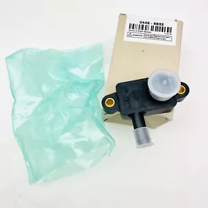 AIR PRESSURE SENSOR 04466632 DEUTZ TCD3.6 TCD ENGINES - Foto 1 di 5