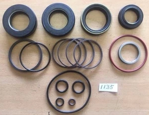 POWER STEERING RACK SEAL KIT TO SUIT NISSAN SILVIA S15 2ND HAND IMPORT 2WS - Picture 1 of 1