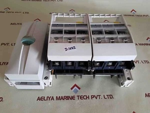 Interruptor de fusible desconectador Siemens 3NP407 50/60HZ E220063 - Imagen 1 de 7