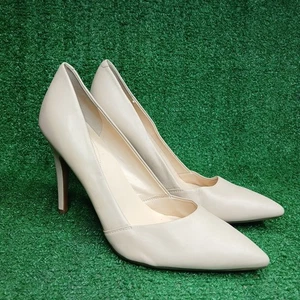 BOMBAS GUESS Cuero Beige Claro 4.5" Tacón TALLA 10 M EE. UU. Nuevas  - Imagen 1 de 8