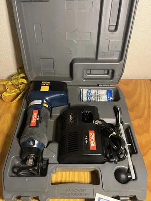 RYOBI Speed Saw/Cutout Saw/ Cutting Tool 18v W/Case Complete - Image 1 of 4