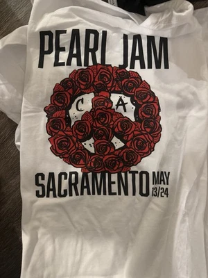 PEARL JAM Sacramento Concert MAY 13 2024 White T Shirt XXXL OFFICIAL NEW - Image 1 of 2