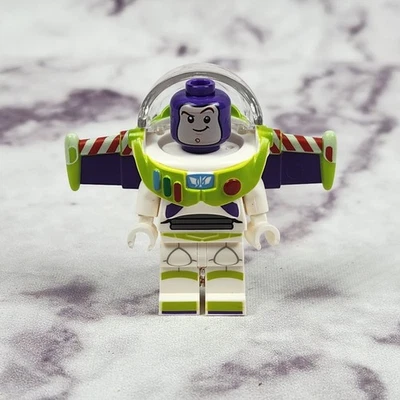 LEGO Disney Buzz Lightyear 71012 Minifigure - Image 1 of 2