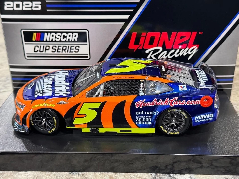 Lionel Action 2025 Kyle Larson #5 Throwback Hendrickcars.com COLOR CHROME  1:24 - Image 1 of 1