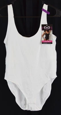 Body sin costuras suavizante Maidenform para mujer M con sujetador incorporado blanco talla 2XL Foto 1 de 3