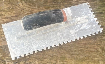 Paleta de piso QEP muesca cuadrada acero inoxidable - Imagen 1 de 4