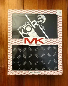 Michael Kors Loungewear Men's 2PC Sleep Set Black Shirt & Pants Size L NIB - Picture 1 of 2