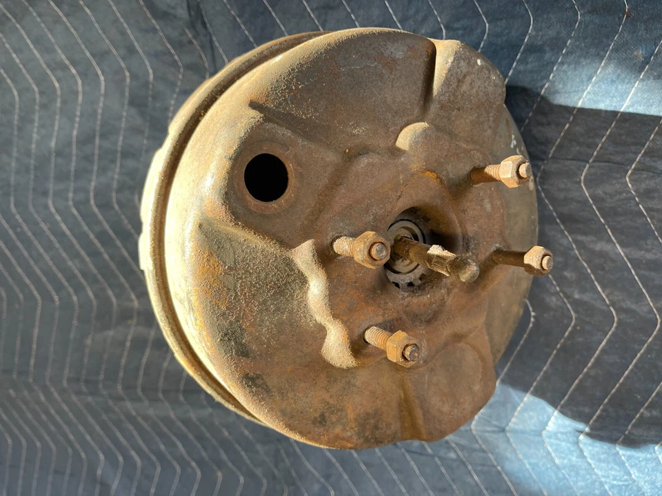 Dodge Charger 1968 potenciador de tambor piezas de carrocería B/restauración fabricante de equipos originales muy difícil de encontrar Foto 1 de 4