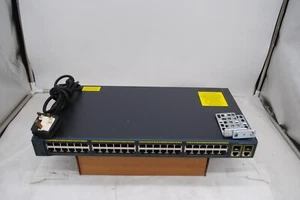 WS-C2960+48TC-L 48-portowy przełącznik Cisco Plus - Darmowa wysyłka w Wielkiej Brytanii! - Zdjęcie 1 z 2