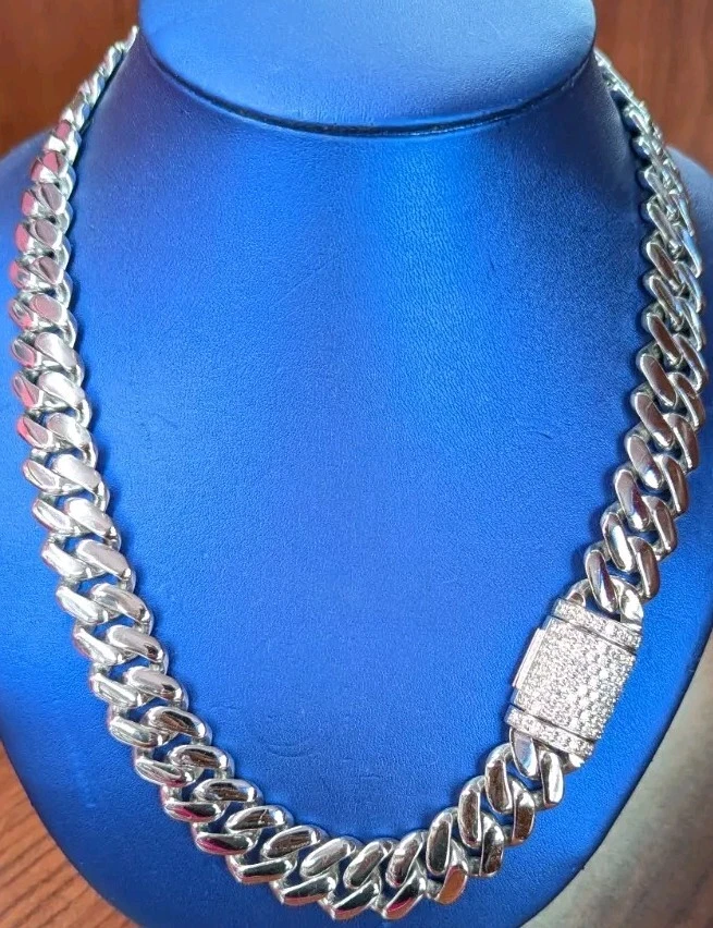 Rare 456g Platinum Necklace With 5CTS VS Diamonds Cuban Necklace 20" - Image 1 of 4