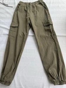 New Look Girls’ Olive Green Cargo Trousers - Age 11-12 Years - Elastic Waist - Picture 1 of 6